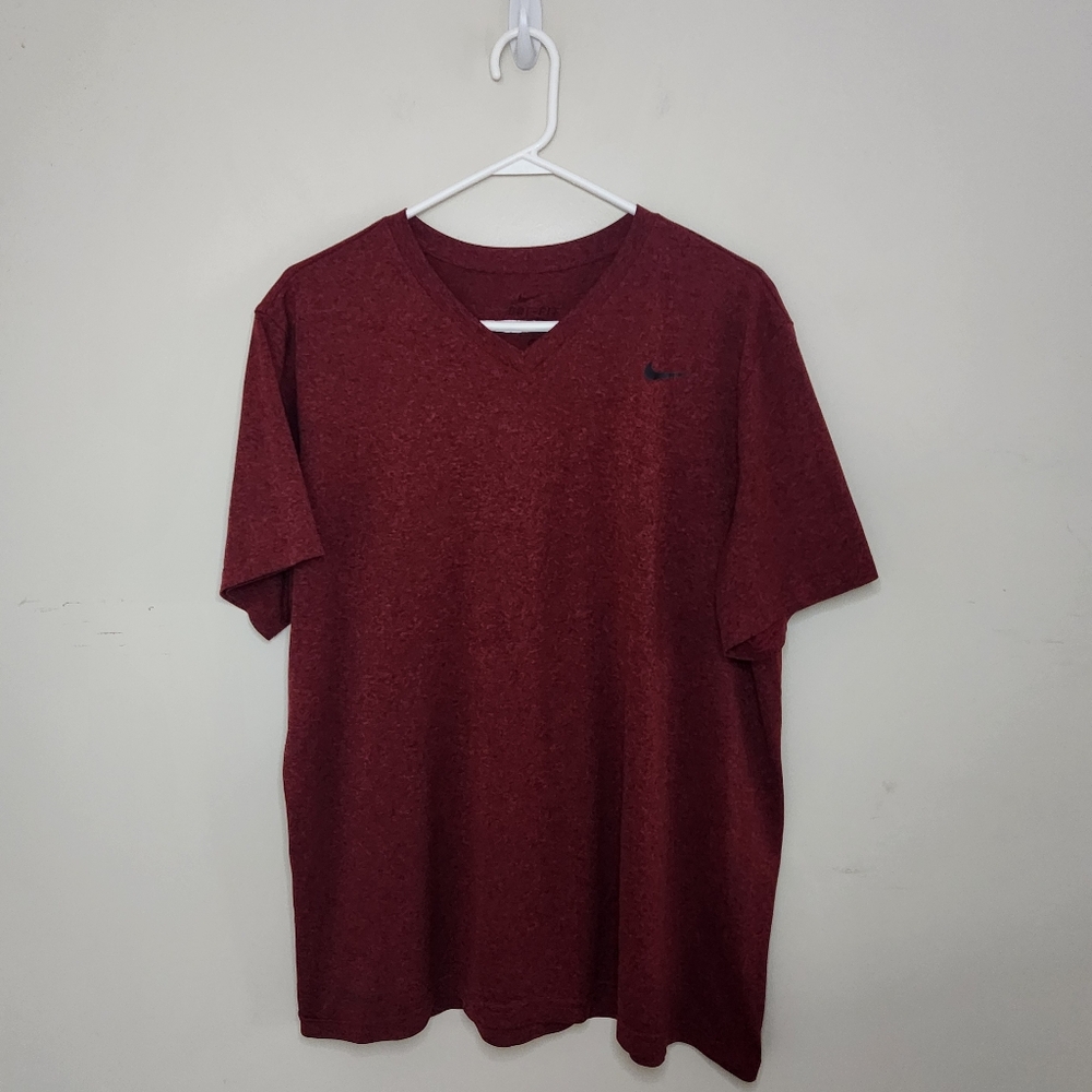 Men's Nike Burgundy Dri Fit V-Neck Athletic Shirt Sz XL